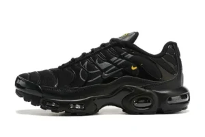 air-max-plus-tn-multi-swoosh-black.webp AIR MAX PLUS TN ‘MULTI-SWOOSH BLACK’
