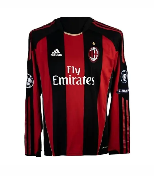 camiseta-retro-ac-milan-10-11-1-equipacion-manga-larga.webp Camiseta retro AC Milan 10/11 1ª equipación manga larga