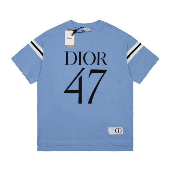 dior-t-shirt-3.png DIOR T-SHIRT