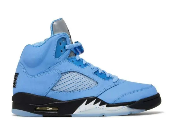jordan-retro-5-unc.webp JORDAN RETRO 5 ‘UNC’