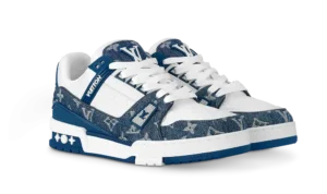 louis-vuitton-zapatilla-deportiva-lv-trainer-AQ9U2ADN20_PM2_Front-view.png.webp Zapatilla deportiva LV Trainer