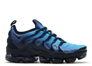 VAPORMAX PLUS